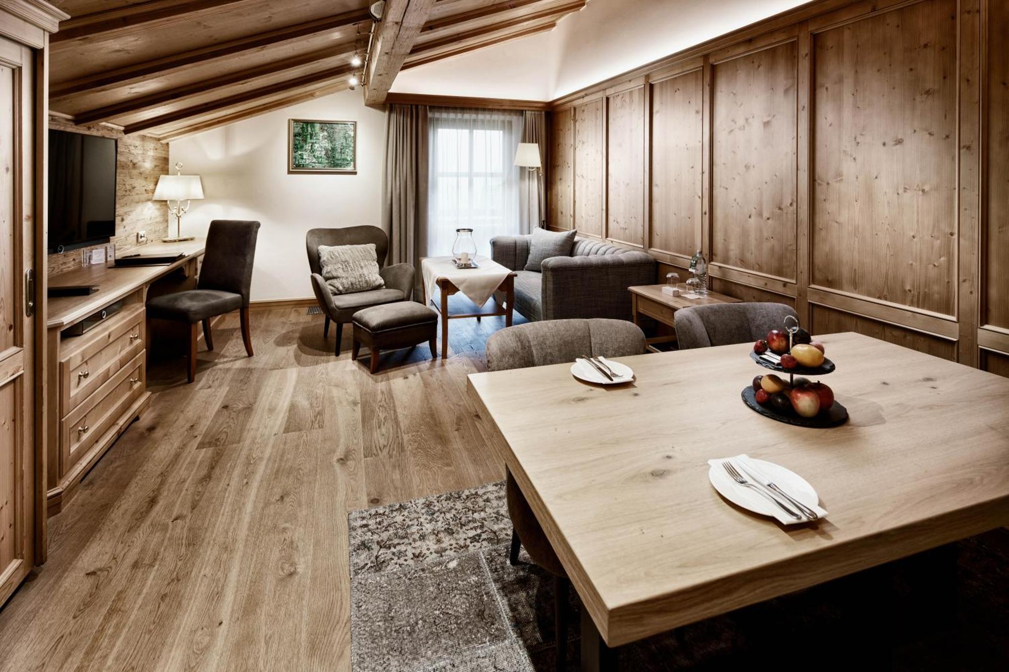 Burg Vital Resort Lech am Arlberg Exterior photo